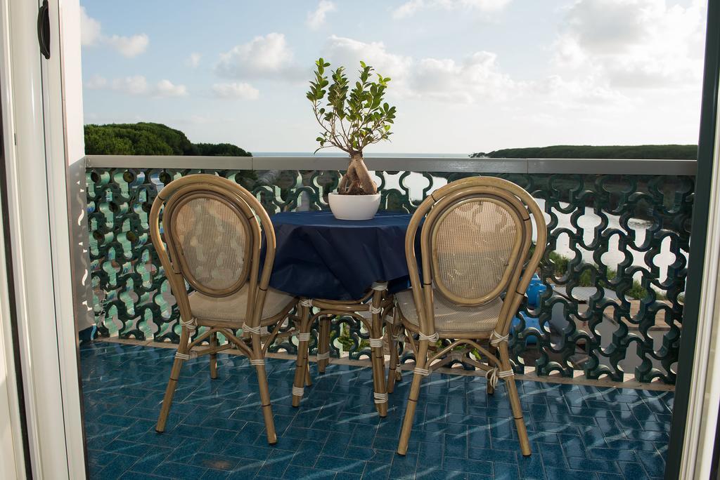 Albergo Scalzone Castel Volturno Phòng bức ảnh